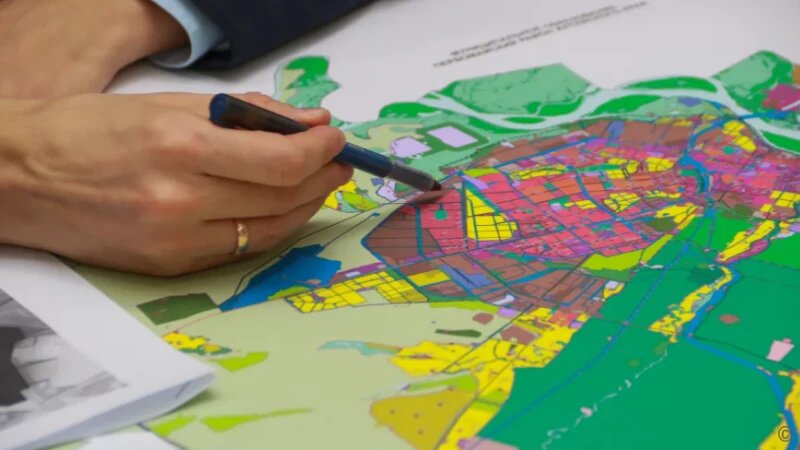     В Барнауле восстановили в «правах» кварталы частного сектора. Виталий Барабаш, "Толк"