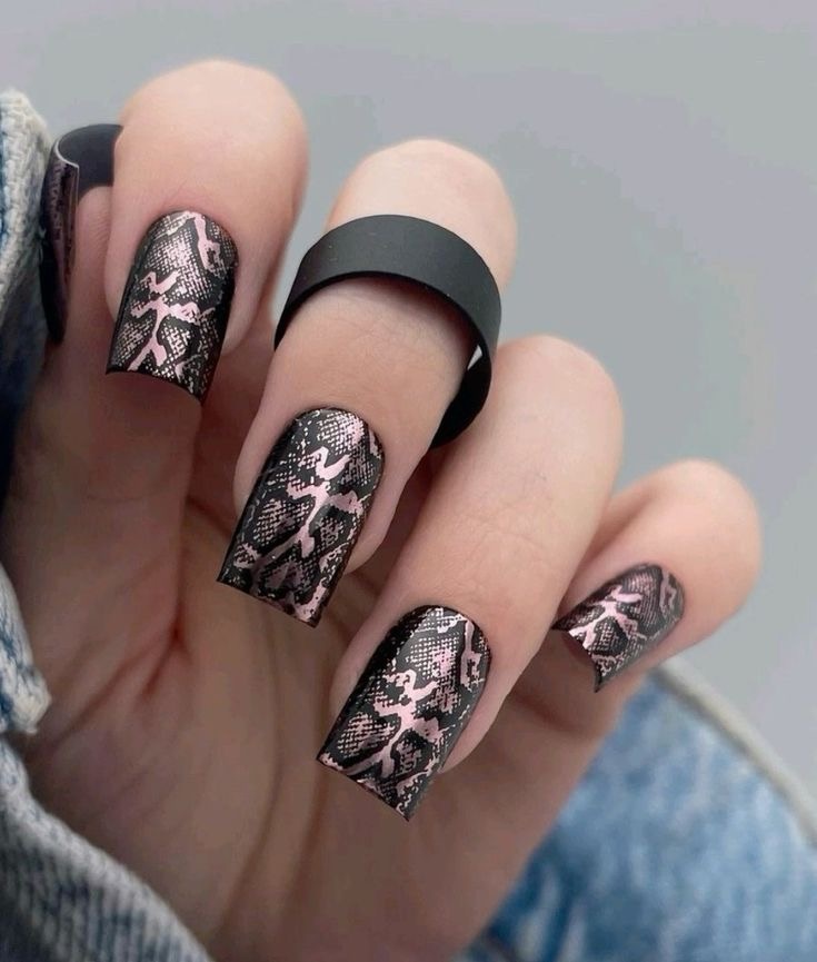 www.pinterest.com