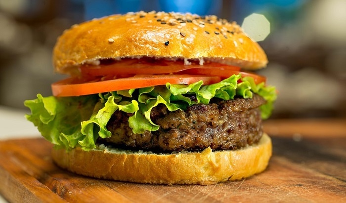    Бургерная сохраняет столетнюю традицию жарки котлет на одном и том же масле