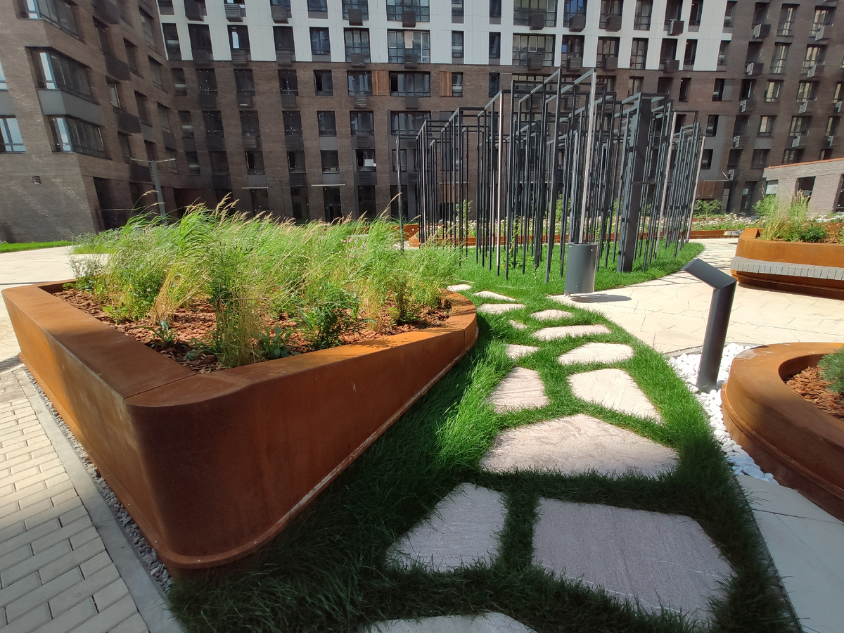 Клумбы из кортен стали Москва