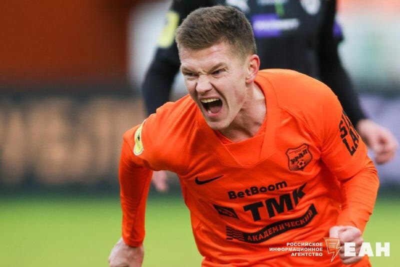    ЕАН. Президент ФК "Урал" восхищается целеустремленностью Шатова и делает на нее ставку