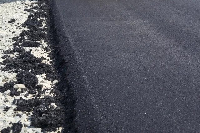    Почему отрезок трассы «Крым» у бывшего поста ГАИ под Тулой остался узким?