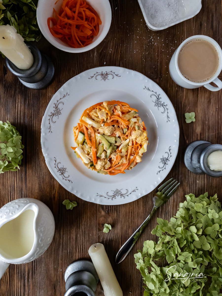 Салат с курицей и морковью по-корейски 