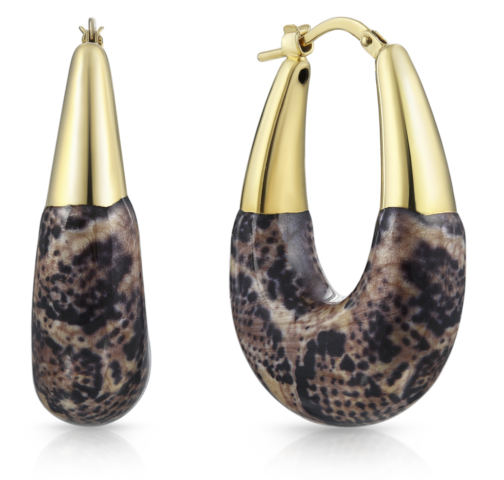 В коллекции можно найти серьги…