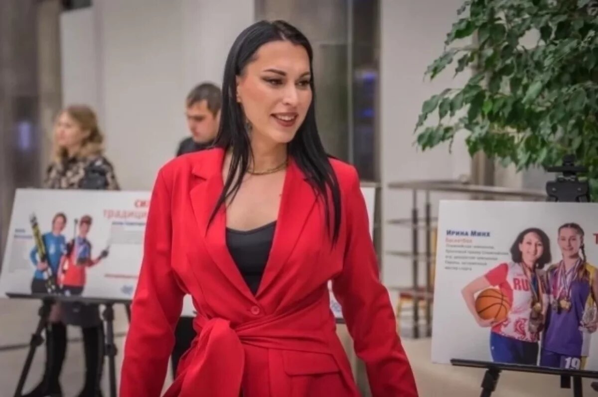    В Новосибирске чемпион мира по бодифитнесу Мануйленкова раскрыла свой успех