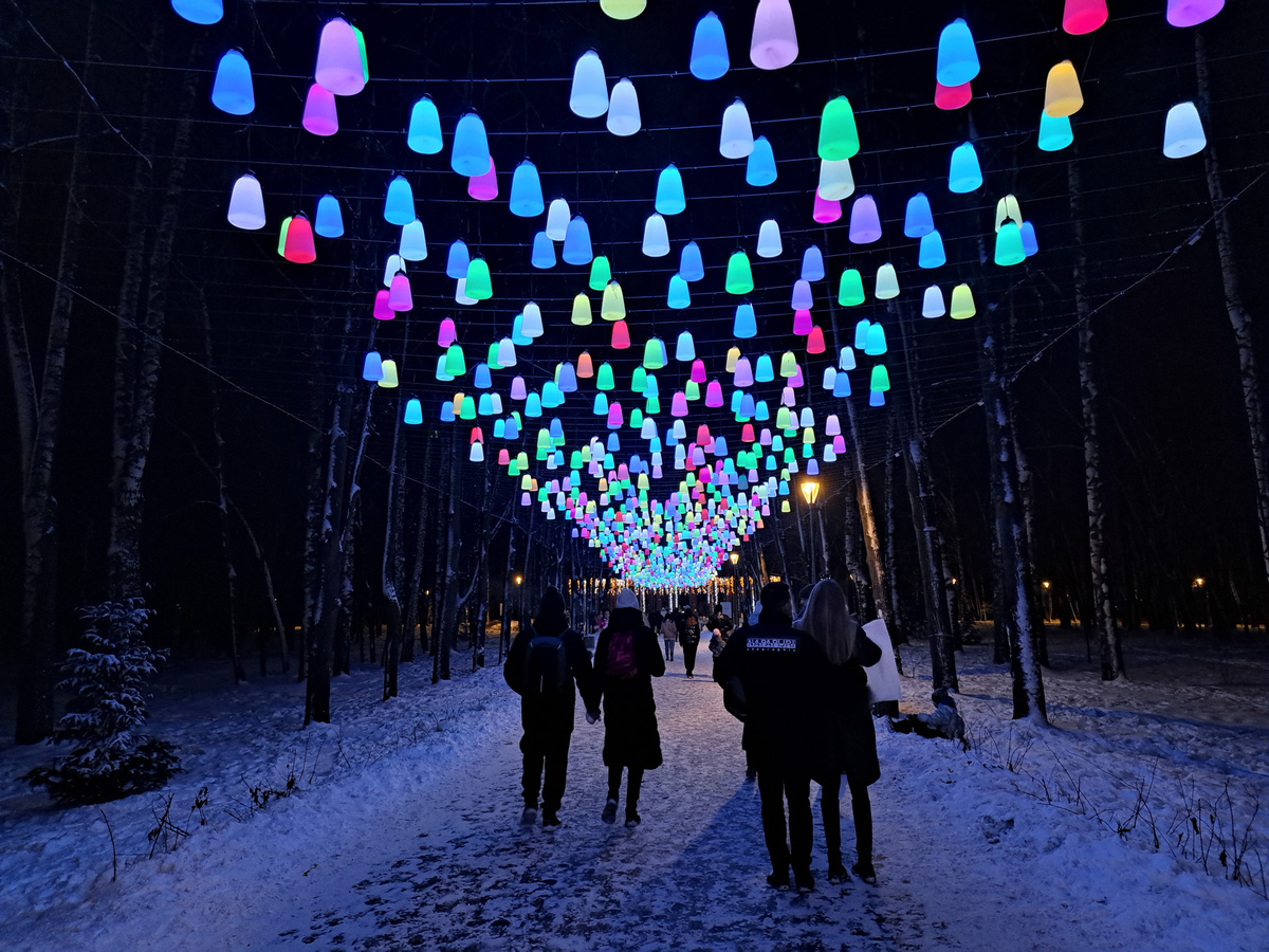 Праздничная ночь обещает не быть морозной.  Фото: ФедералПресс / Вера Романескул