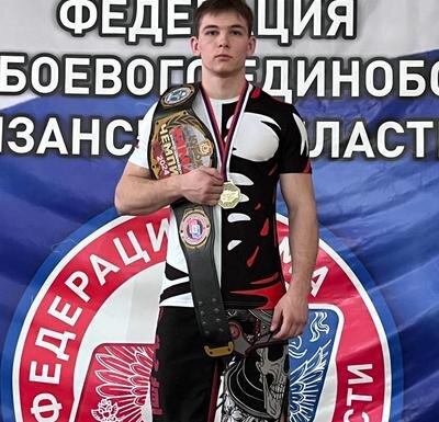    Туляк стал чемпионом Открытого кубка Рязанской области по ММА