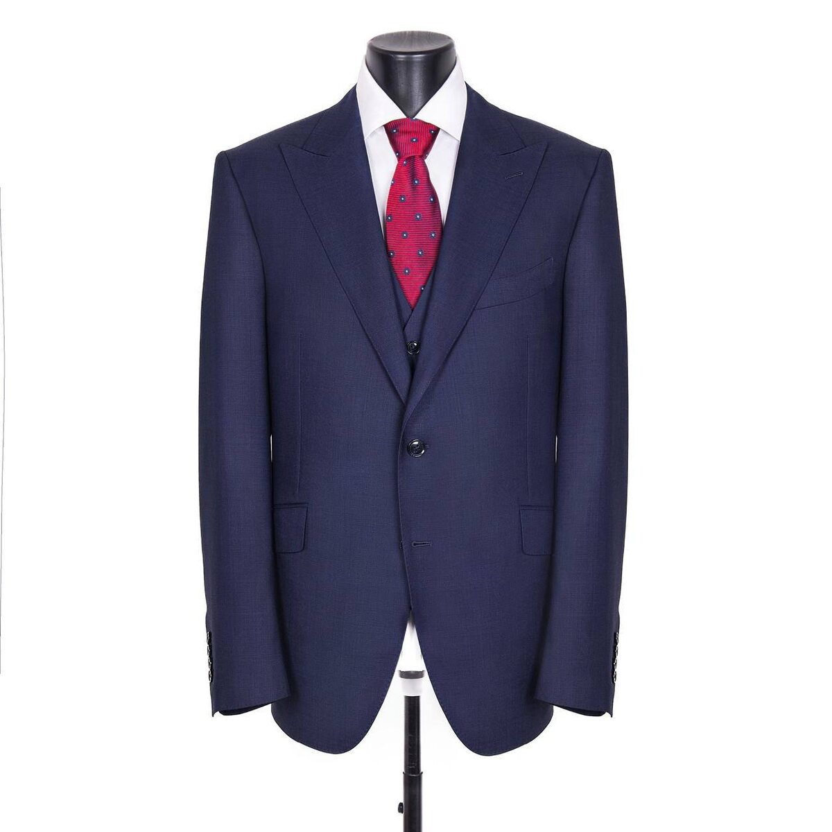 Варианты деловых костюмов -->