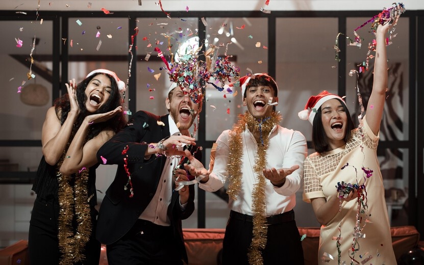  Найдите единомышленников, с кем вам комфортно. Фото: Freepik