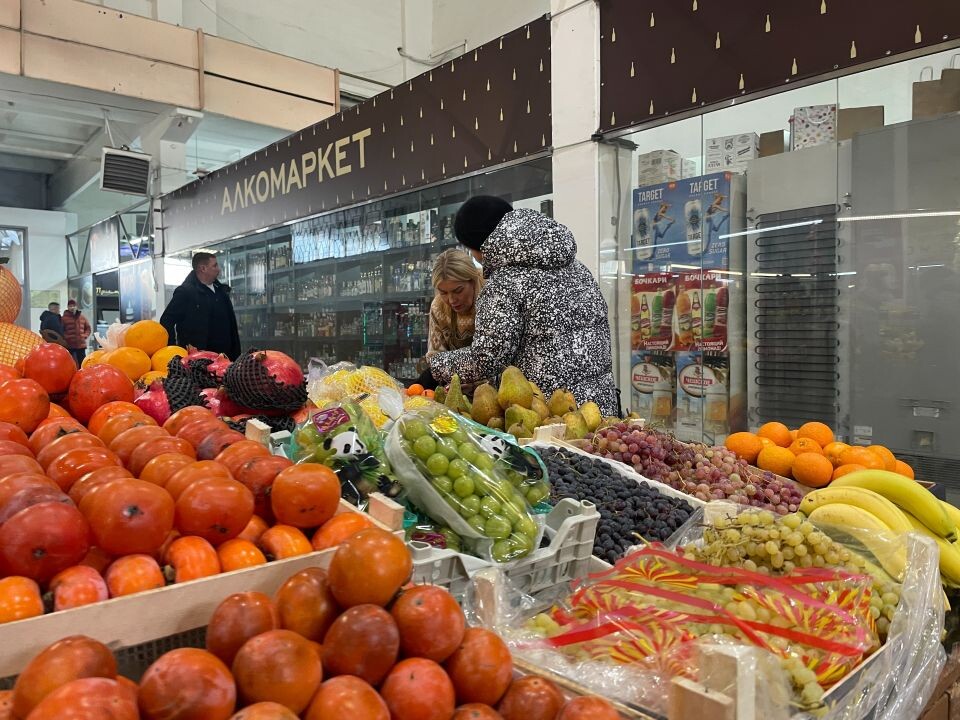    Крытый рынок на Потоке. Источник: Виталий Барабаш