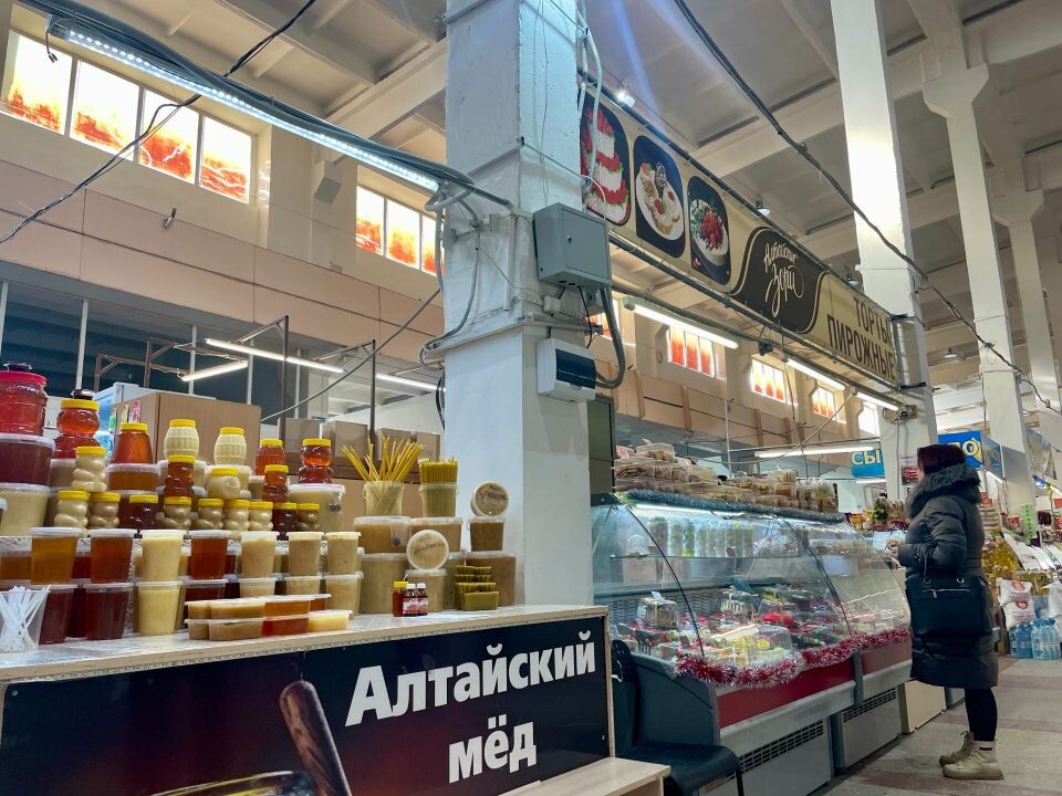    Крытый рынок на Потоке. Источник: Виталий Барабаш