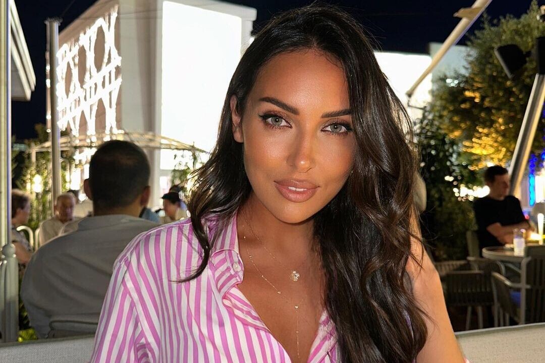 Алсу. Фото: соцсети/@alsou_a