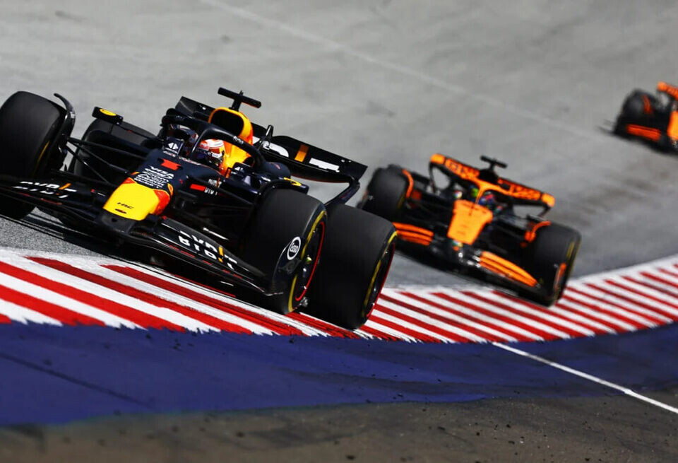    Макс Ферстаппен жёстко раскритиковал «правило папайи»Red Bull Content Pool