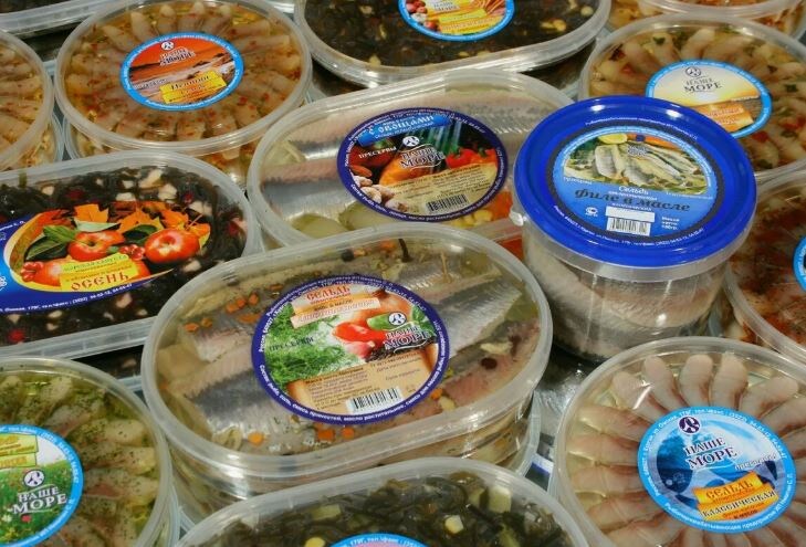 Пресервы в магазине (иллюстрация из открытых источников)