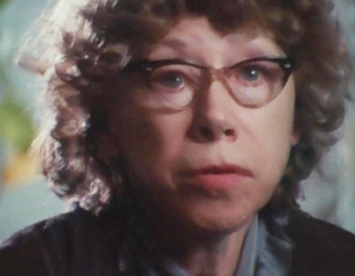 "Под знаком Красного креста" (1987)