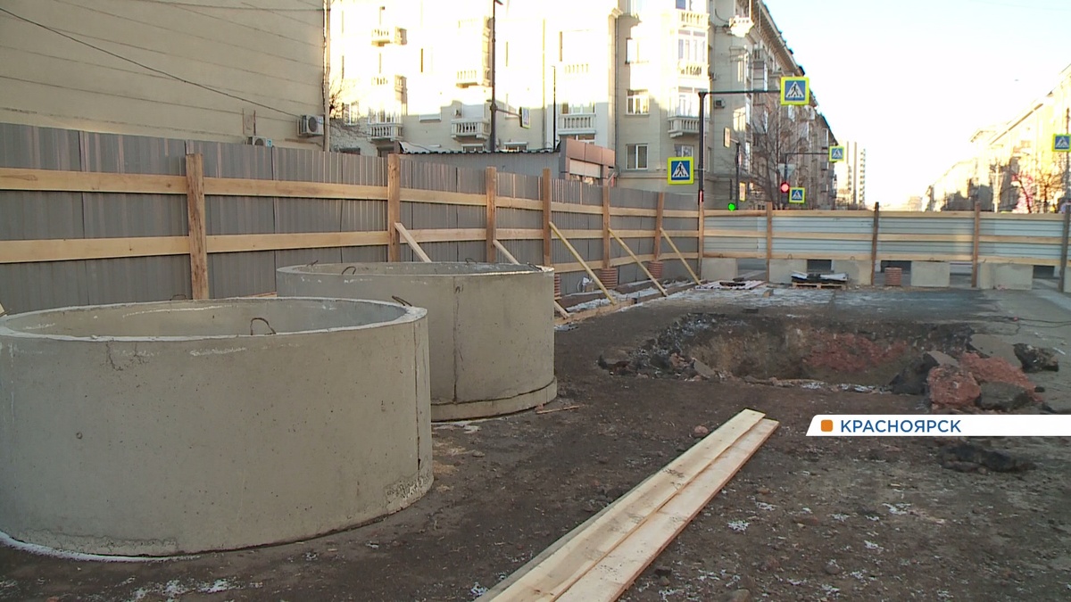     В Красноярске частично перекрыли улицу Декабристов