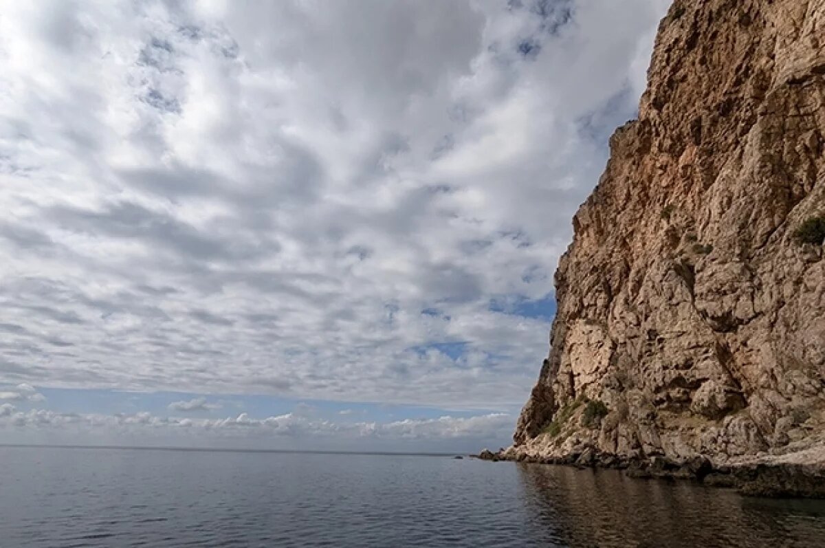    Экипаж третьего танкера, подавшего сигнал бедствия, в безопасности