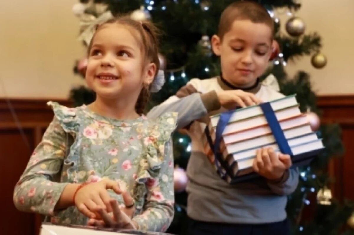    Глава МВД России Колокольцев исполнил желания двух белгородских детей