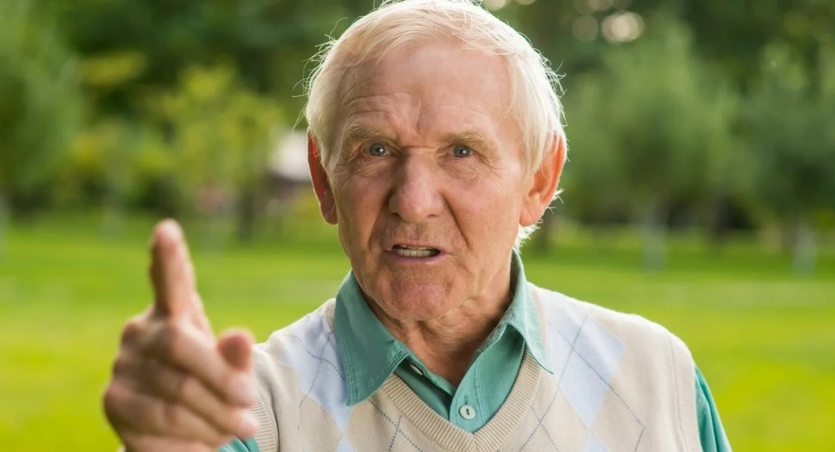 Мы тебя раскусили