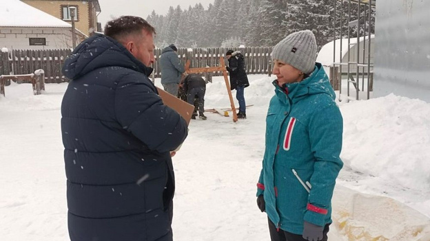    В Кирове детям участника СВО помогли осуществить новогоднюю мечту