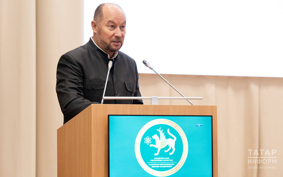 Асгат Сафаров: «Завершение Года научно-технологического развития не означает, что его цели и мероприятия уходят в прошлое». Фото: © Салават Камалетдинов / «Татар-информ»