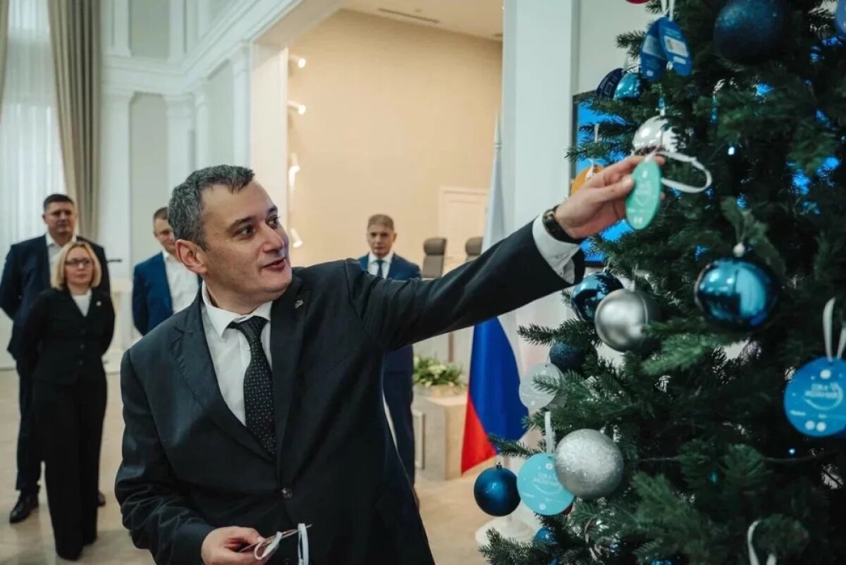    Александр Хинштейн исполнит желания трёх курских мальчишек на Новый год