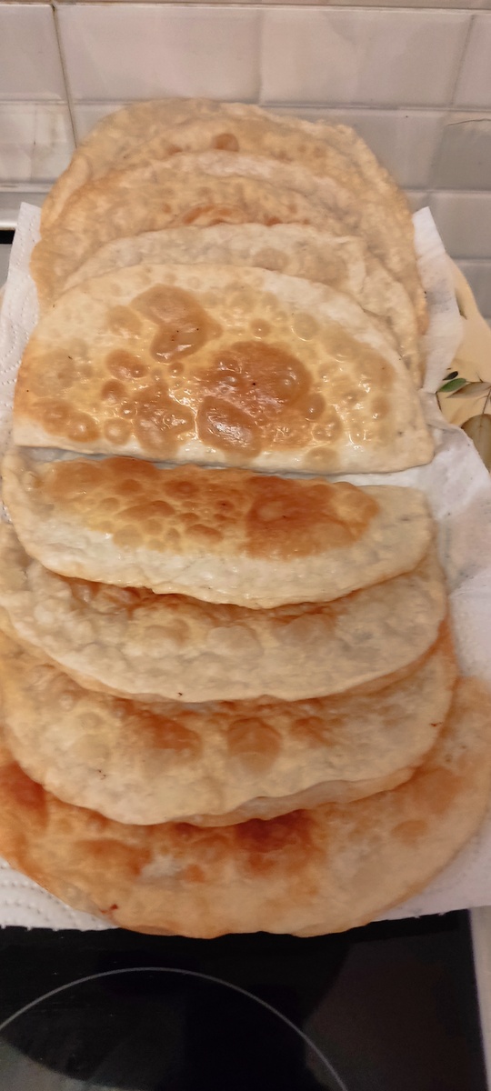 Чебуреки. 