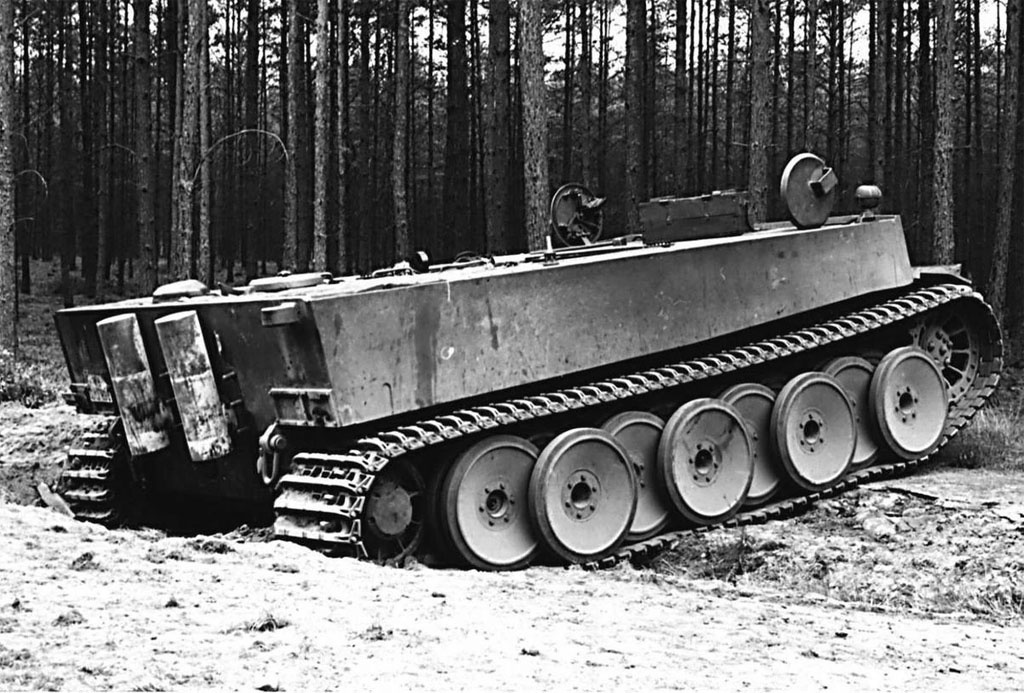 Поначалу на Henschel считали, что просто поставят новую башню себе на VK 45.01 (H).