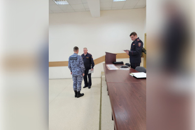 Молодежь пополнила ряды росгвардейцев в Твери