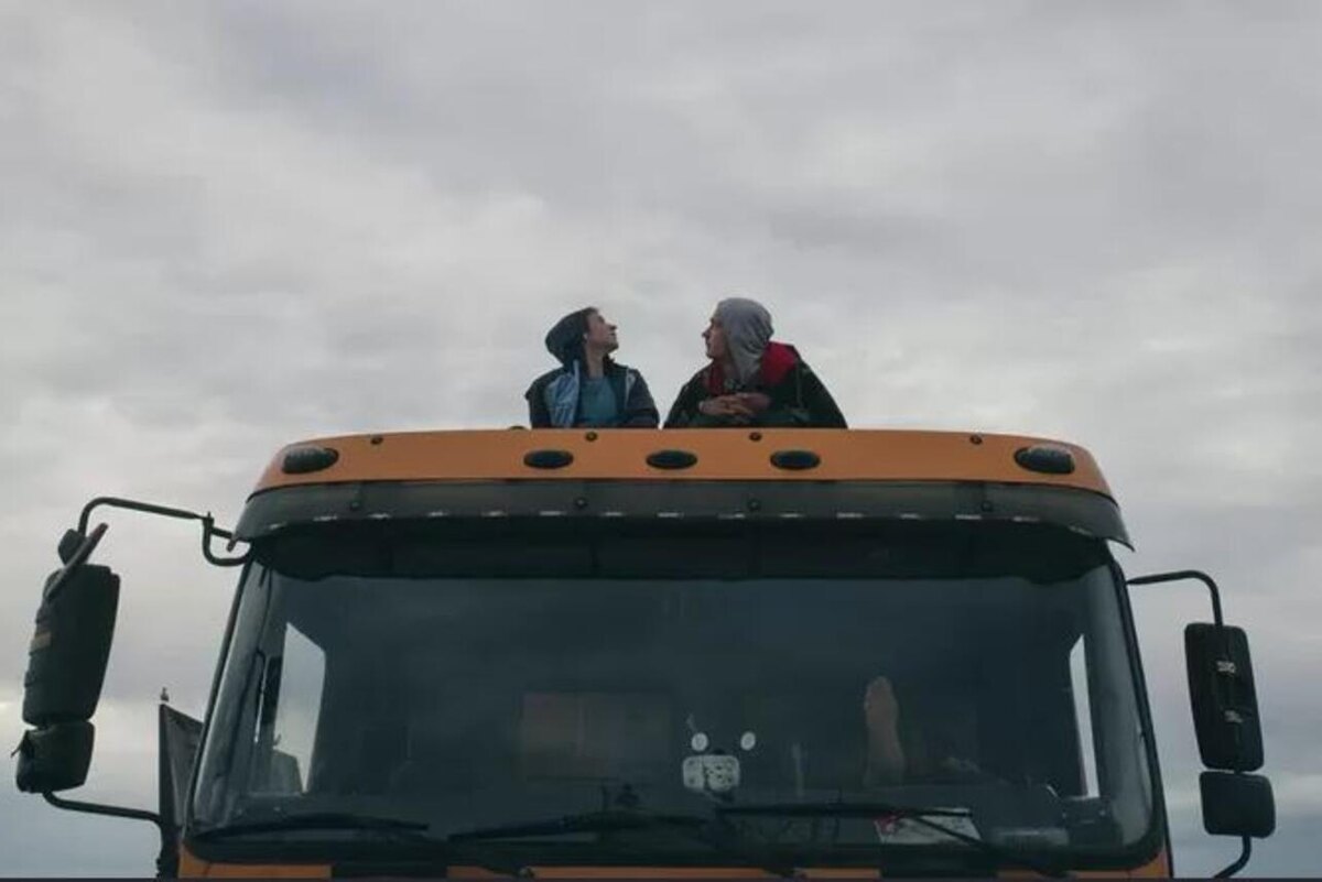    «Кончится лето», реж. Максим Абругаев и Владимир Мункуев Кадр из фильма