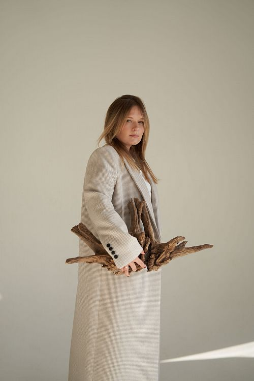 Дизайнер Ольга Погорелова любит историю и ей нравится, что современные интерьеры отходят от журнальных, выхолощенных эталонов