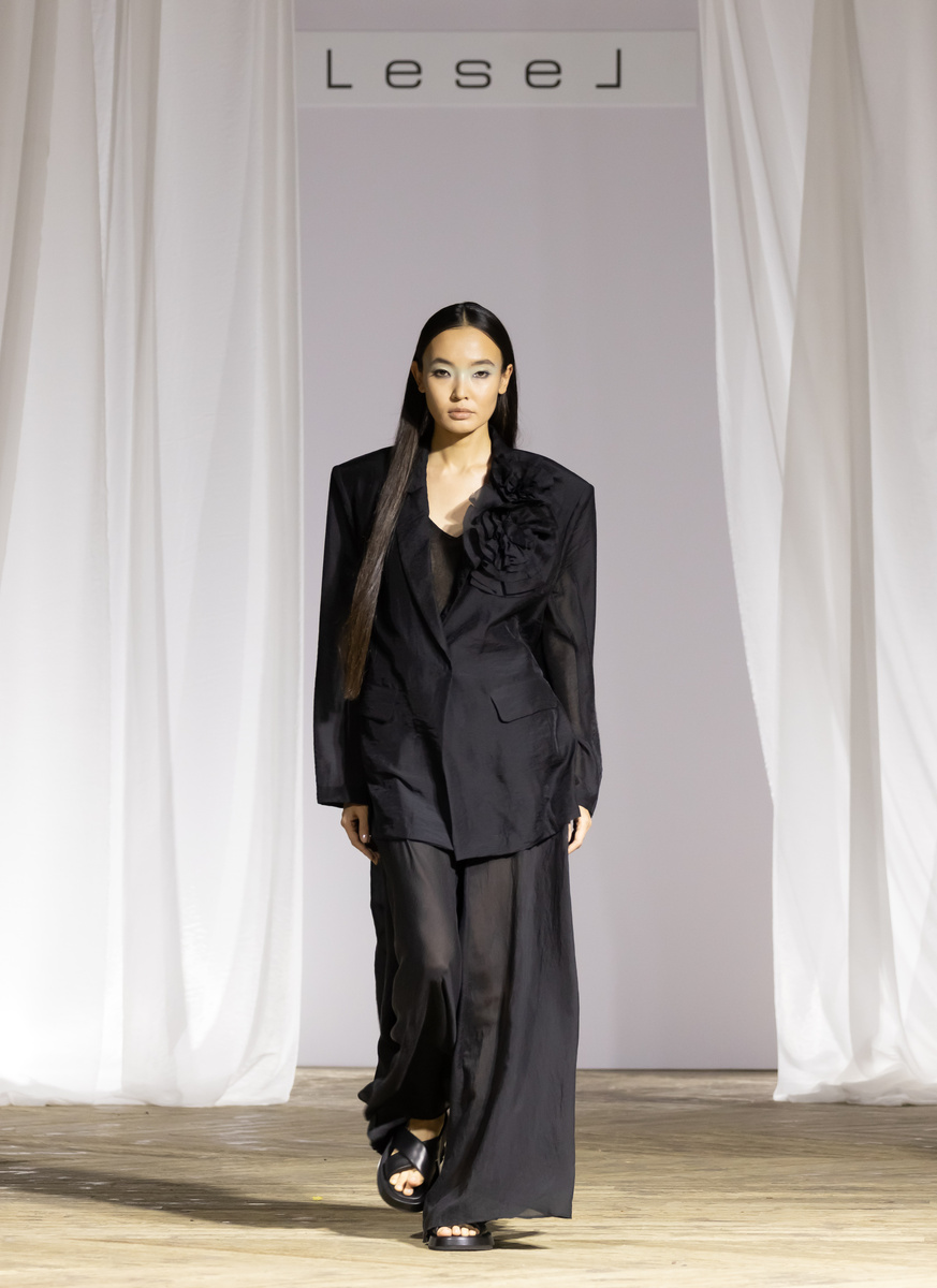 LESEL RESORT 2025