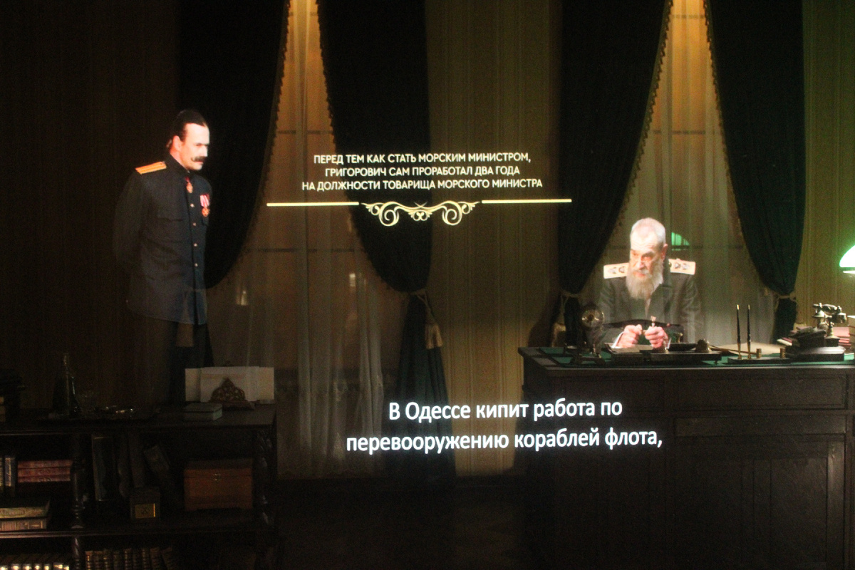 Офигенно сделано! И все работает! Они еще и на китайском говорят!