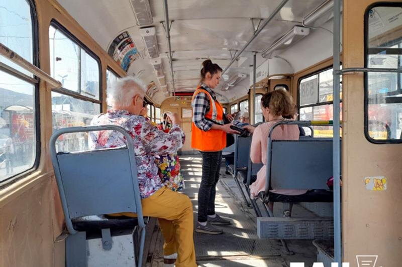    ЕАН. Пассажирам предлагают компенсировать повышение за счет оплаты по QR-кодам