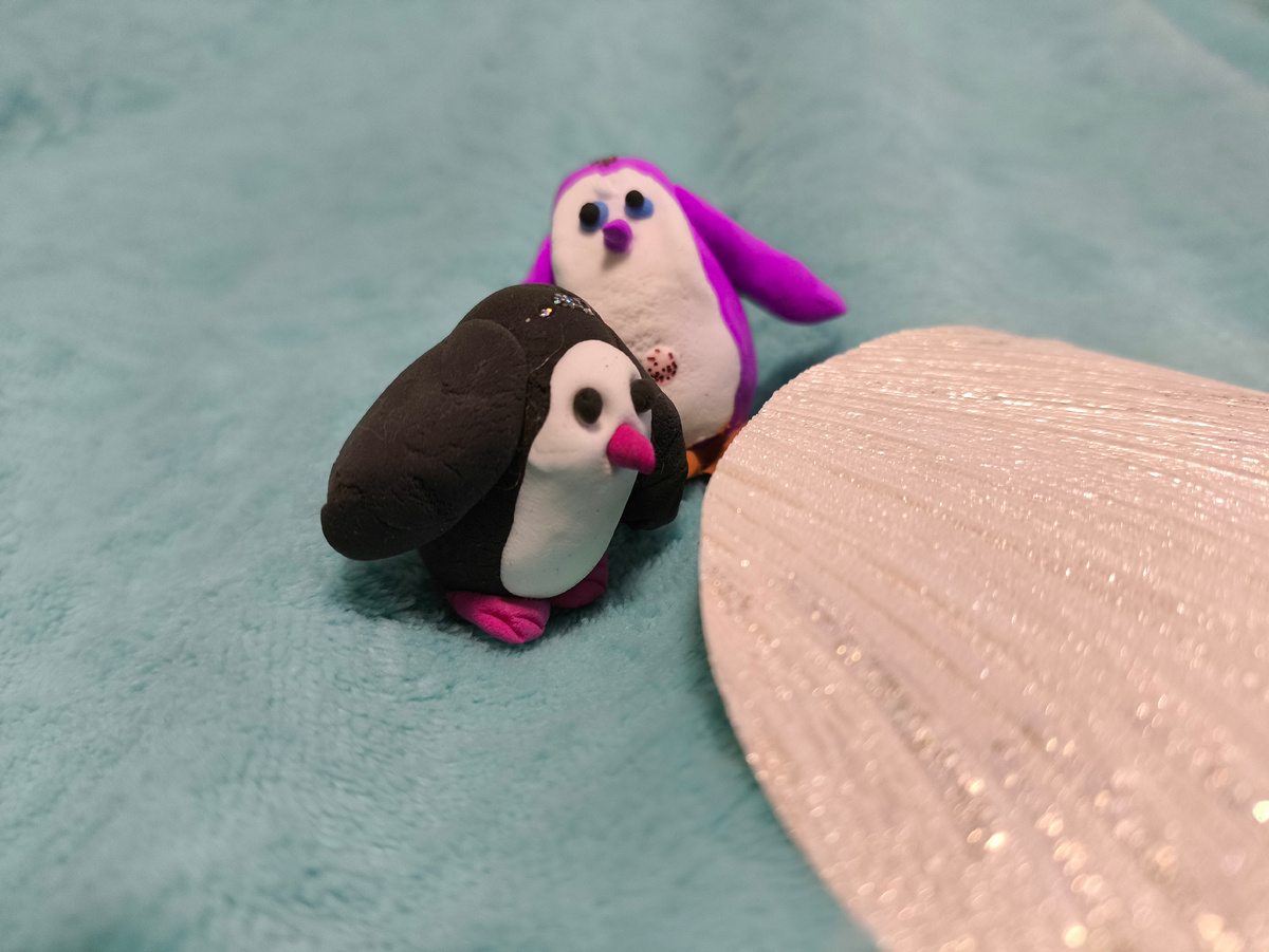 Тифлокомментарий. Мики и Сёма толкают льдину