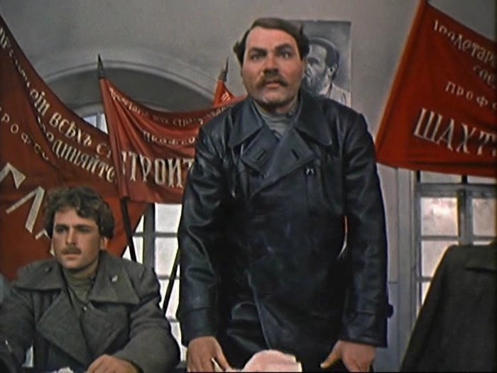 Казачий съезд в Каменской. Кадр из х/ф «Тихий Дон», 1957г.