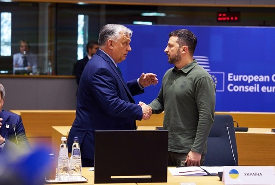    Виктор Орбан и Владимир Зеленский