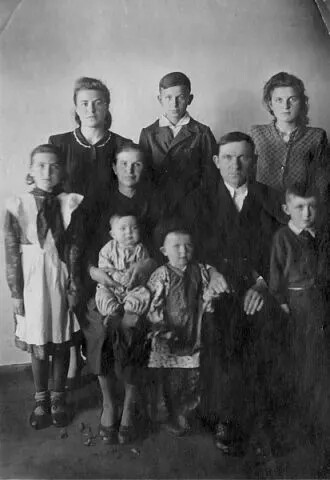 Семья. 1953 год.