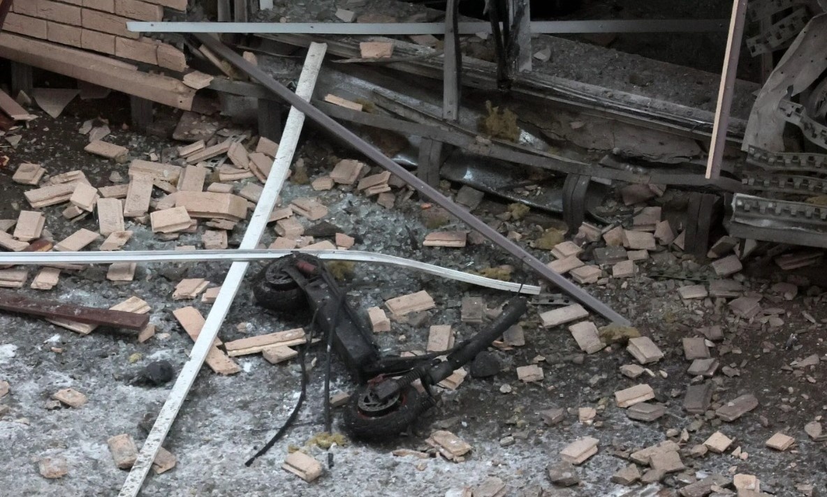 Мощность взрыва составила более двух фунтов в тротиловом эквиваленте. 