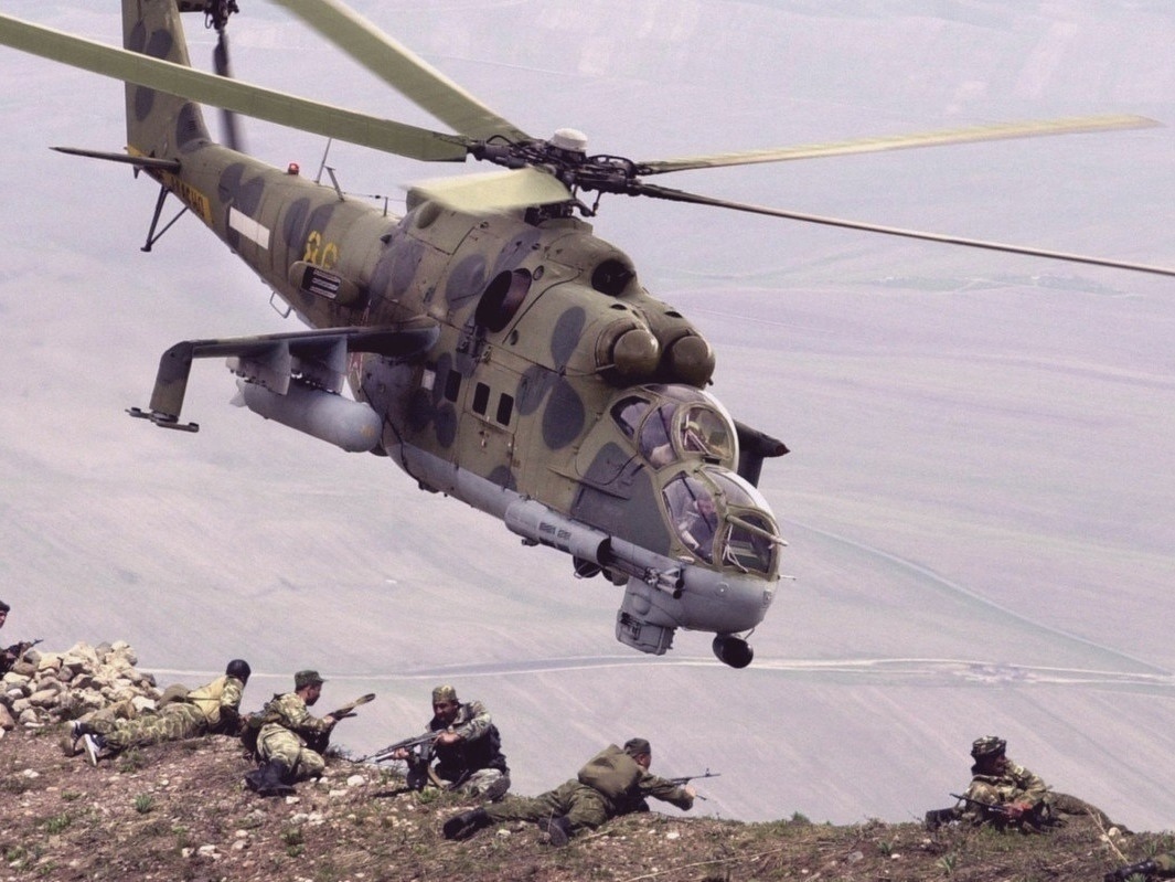 Советский / российский ударный вертолет Ми-24 (по классификации НАТО Hind - «Лань»). Фото из открытых источников.