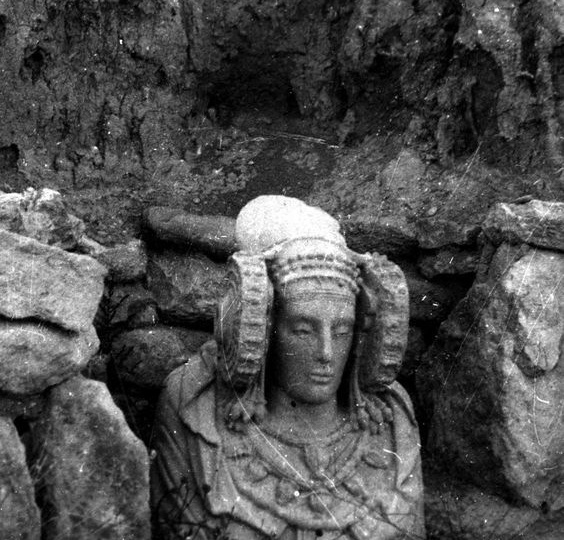 Как была найдена самая загадочная иберийская скульптура - "Дама из Эльче"