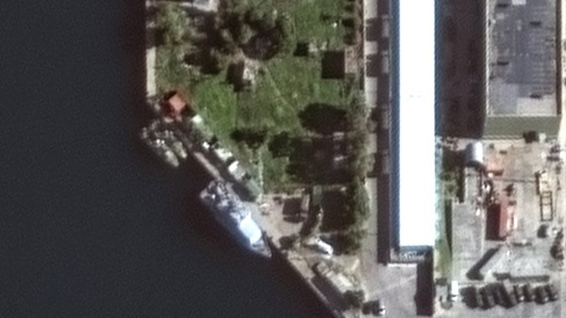 ПРДКА "Кадет" и 2 "Раптора" в Тартусе. 17 декабря 2024 г. Снимок MAXAR