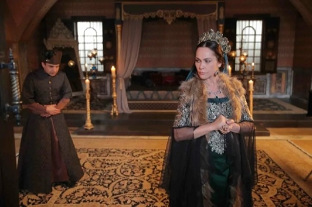 Хасеки Хадиль-султан 