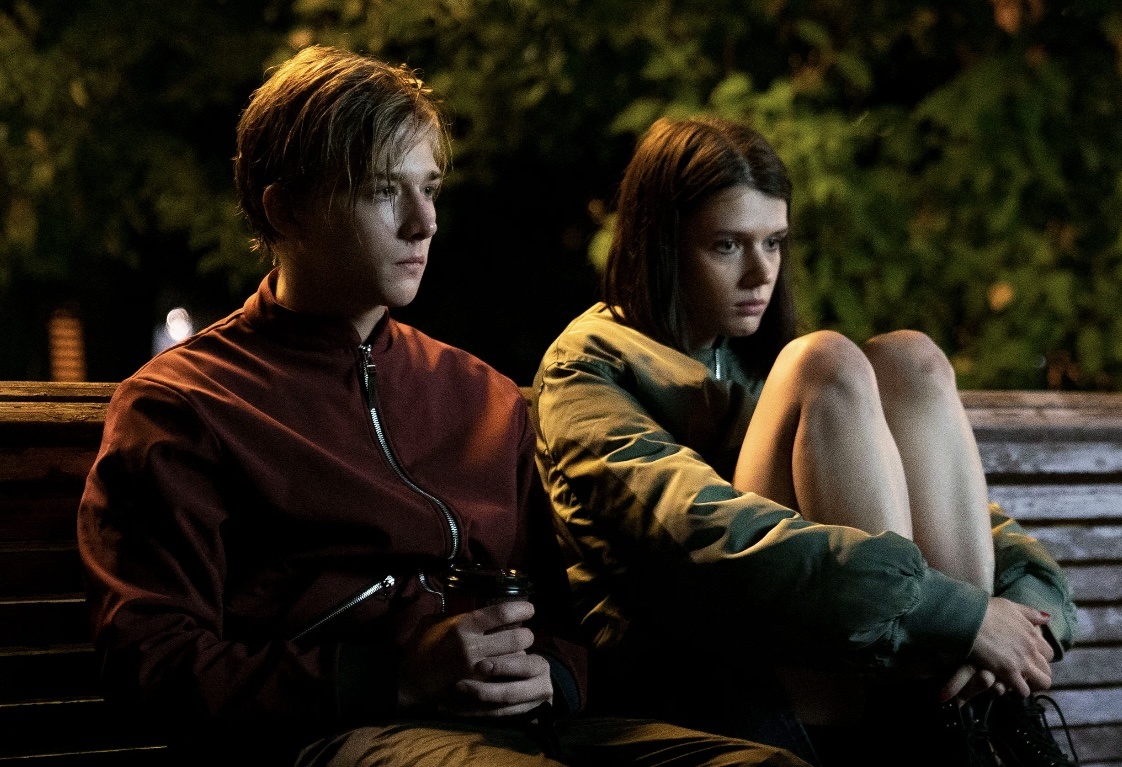 Олег Савостюк и Анастасия Красовская. Кадр из сериала "Дайте шоу".