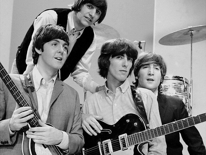 Как называлась песня, которую «THE BEATLES» исполнили вживую последней?