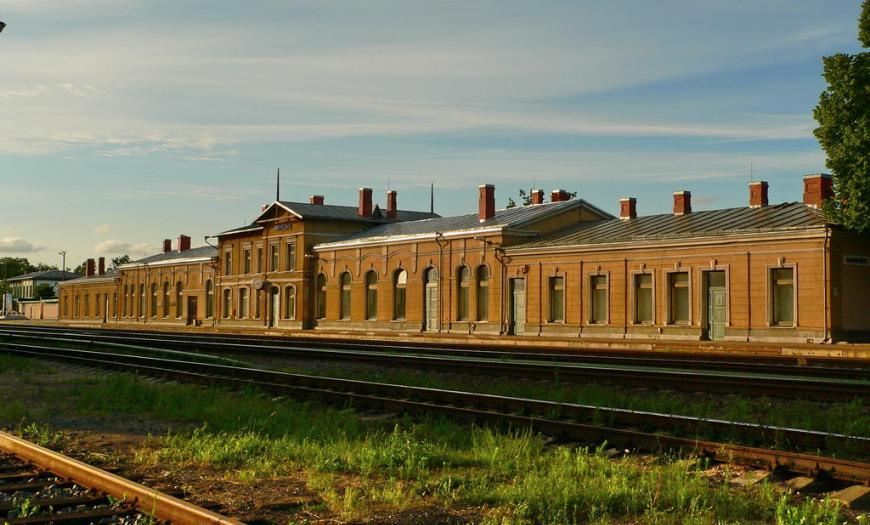 Радвилишкис. Фото с сайта https://lgt.ru/en/projects/signaling-interlocking-and-communication-devices/electrical-interlocking-radviliskis. Взято с Яндекс.Картинки