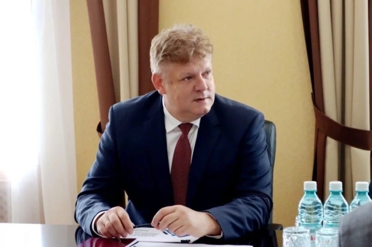    Строительство школ в Новосибирской области возмутило полпреда СФО Серышева