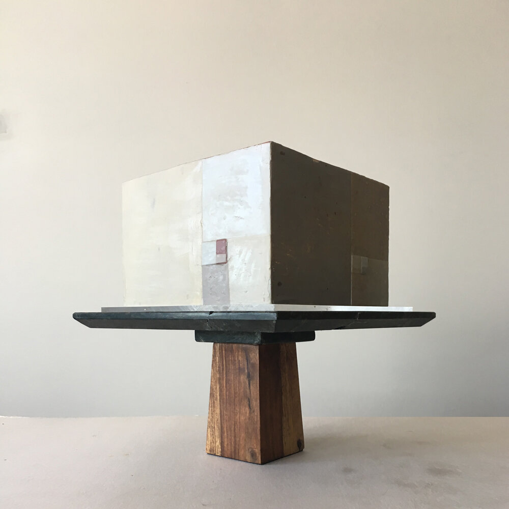 Коллекция тортов "Минералы" Фото взяты с сайта https://www.jasmineraecakes.com/wind

