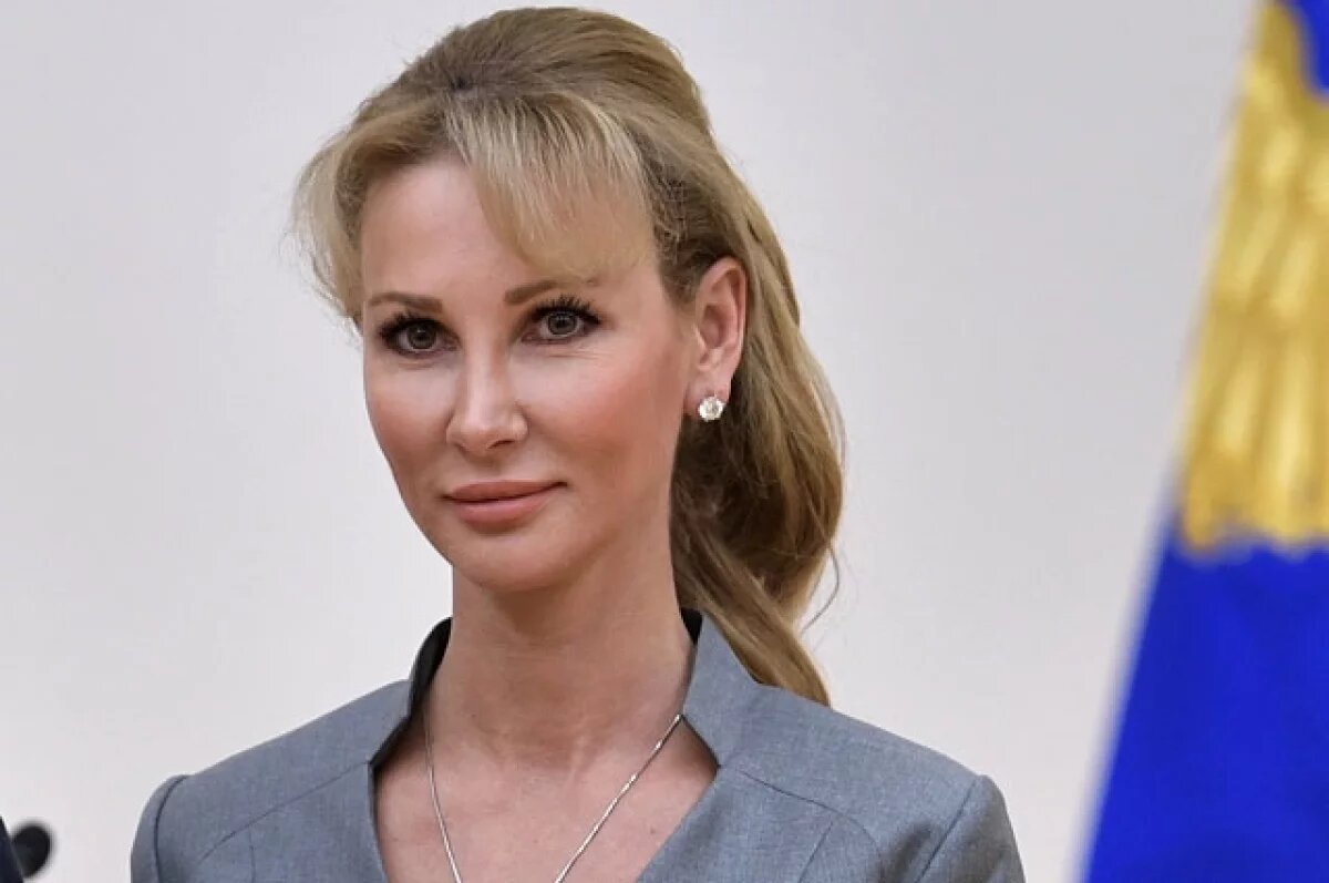    Лалетиной заменили неотбытый за мошенничество срок на исправительные работы