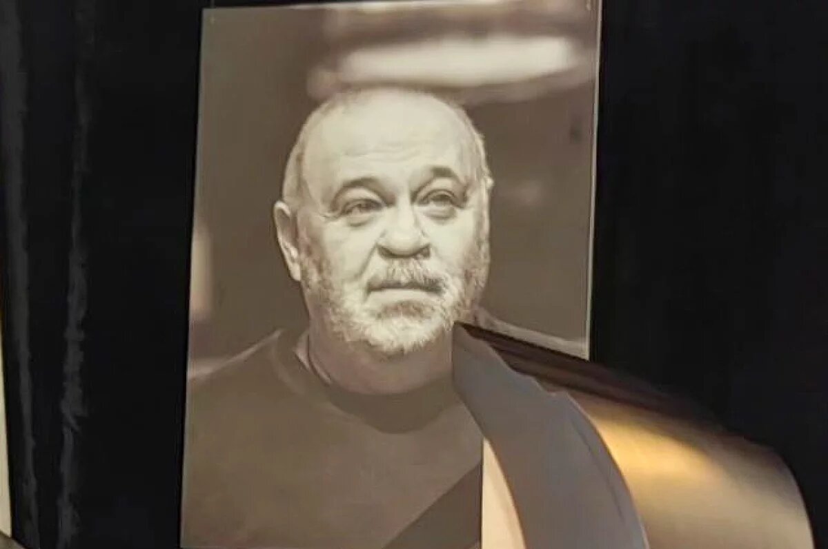    Власти объяснили закрытие кафе Юрия Ваксмана в центре Ярославля